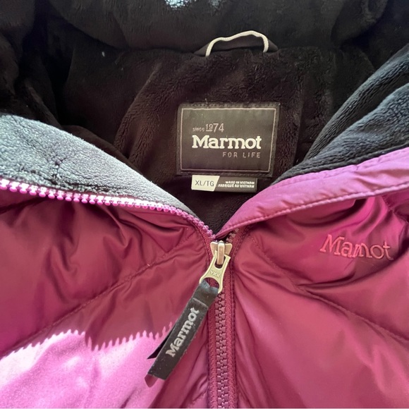 Marmot 700 Down Fill Fur Hooded Winter Coat Puffer Parka Long Girls XL/TG Warm - Picture 3 of 17